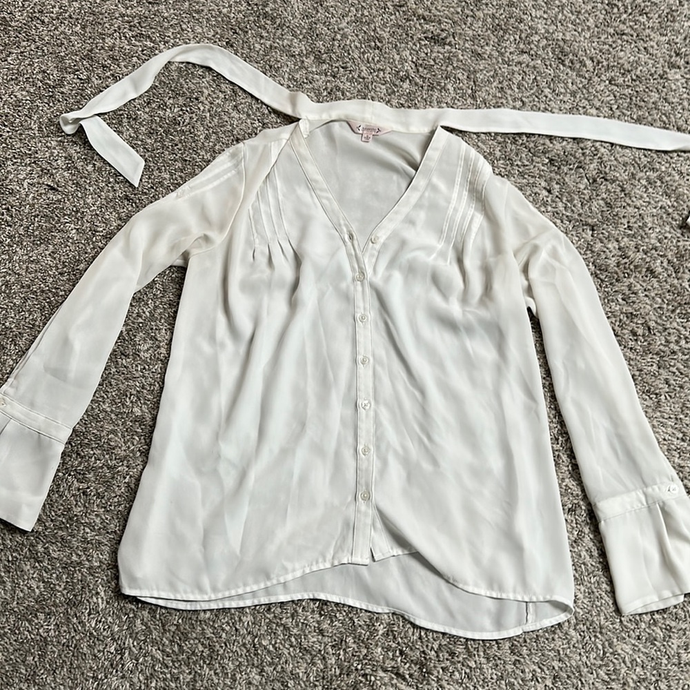 Nenette Lepore, extra small cream blouse